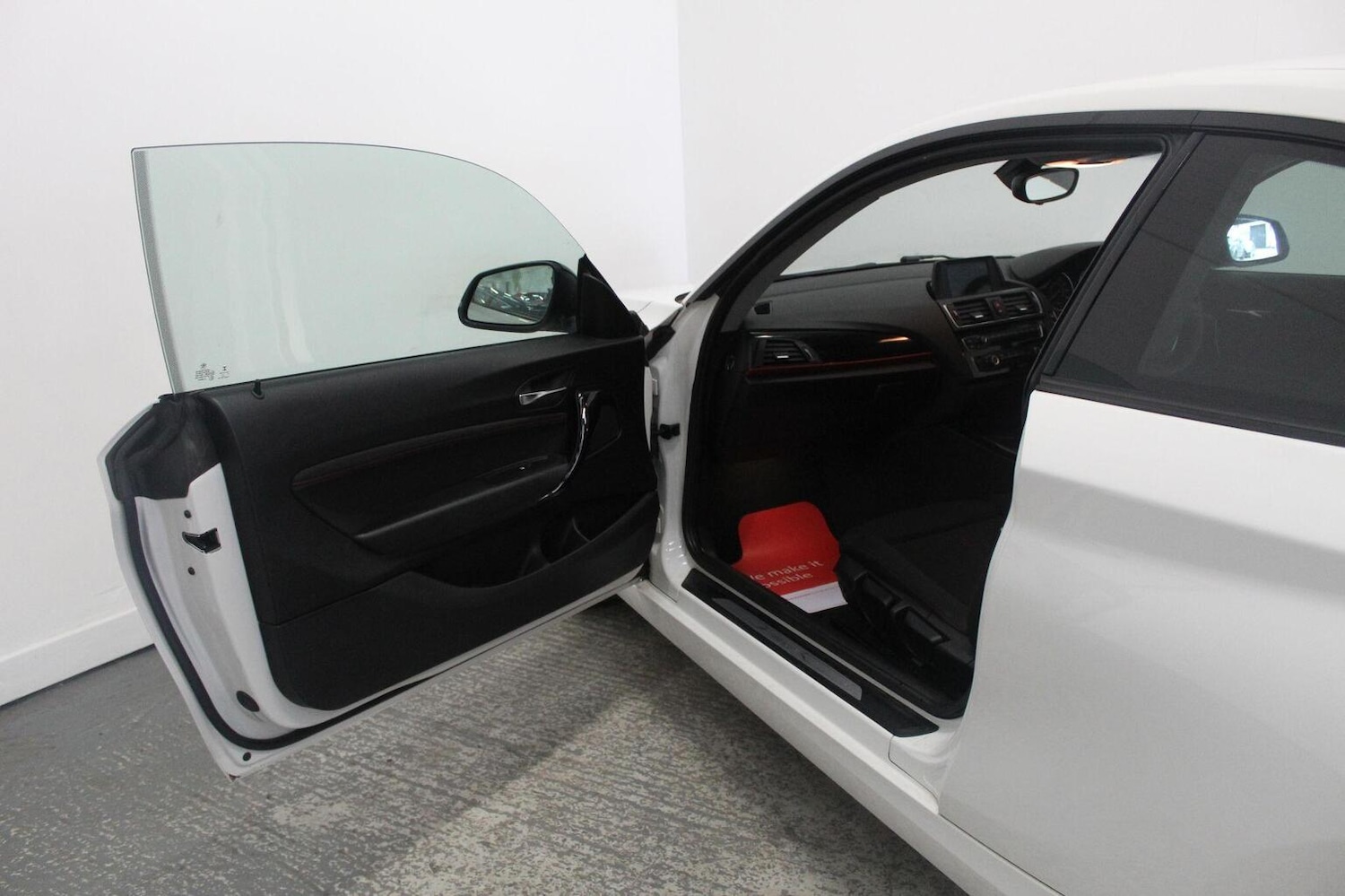 Used BMW 2 Series 2015 for sale - 77938002: Photo 23