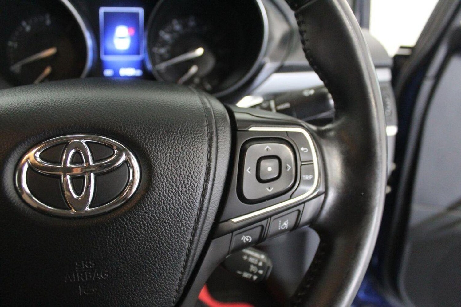 Used Toyota Avensis 2016 for sale - 77464625: Photo 46