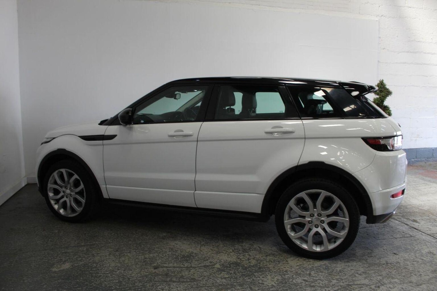 Used Land Rover Range Rover Evoque 2014 for sale - 76793861: Photo 10