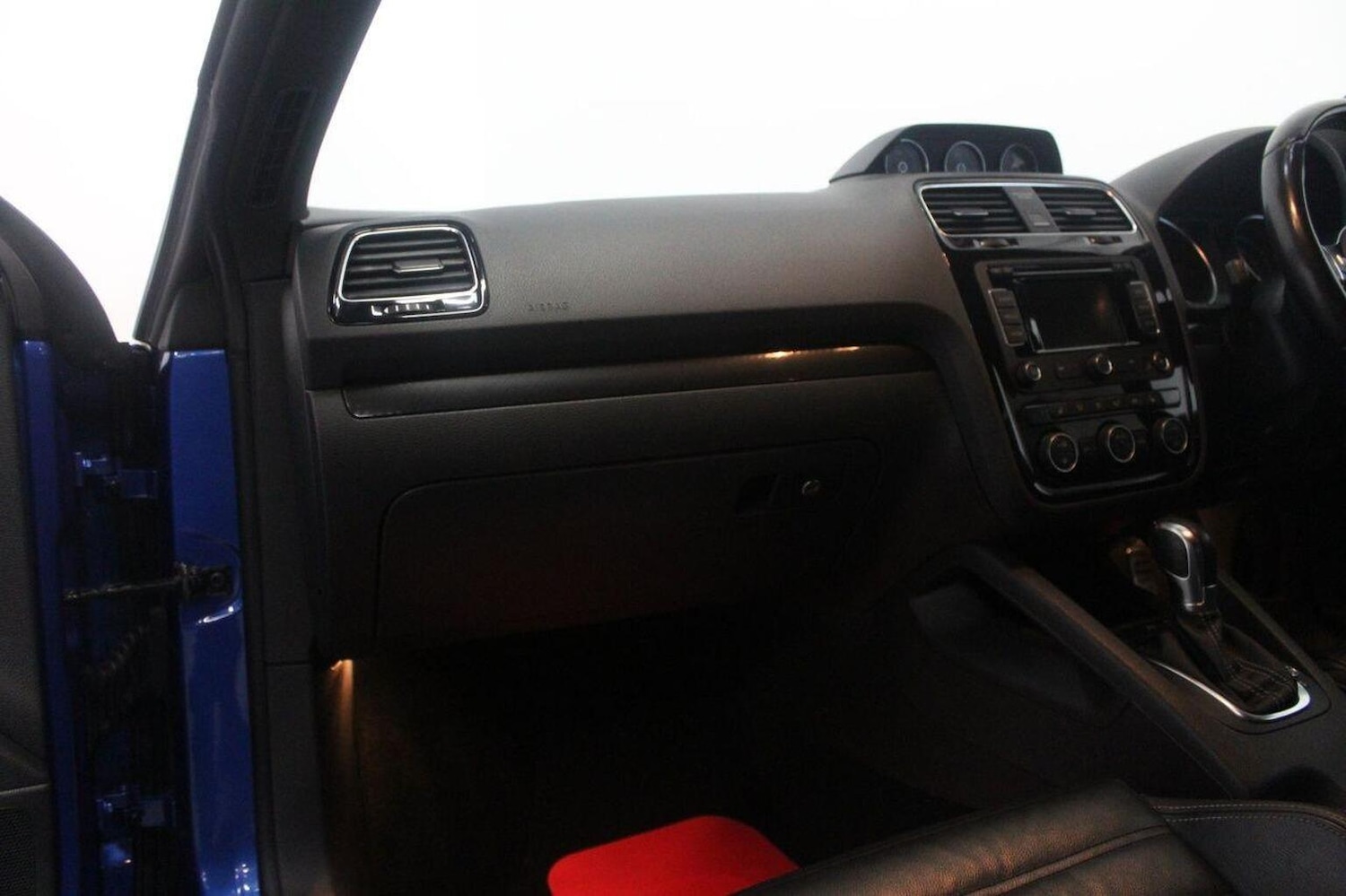 Used Volkswagen Scirocco 2015 for sale - 77124205: Photo 29