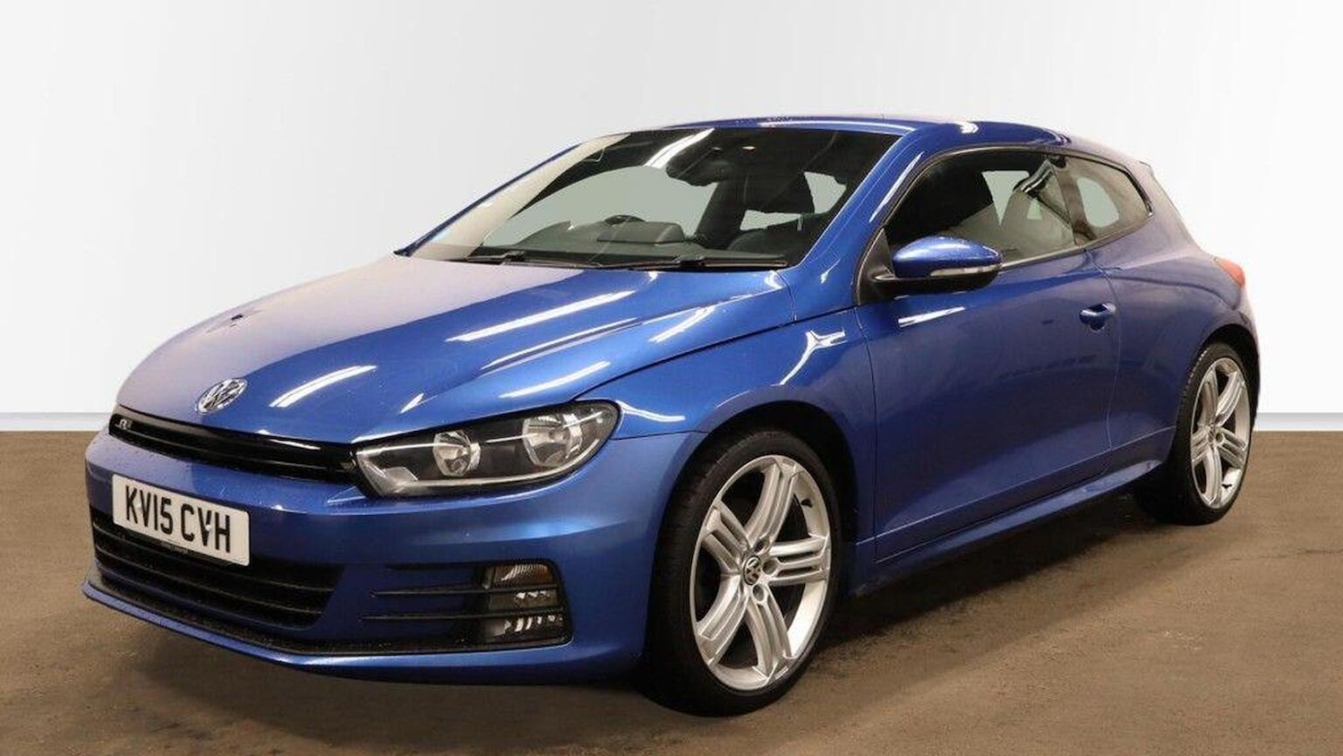 Used Volkswagen Scirocco 2015 for sale - 77124205: Photo 3