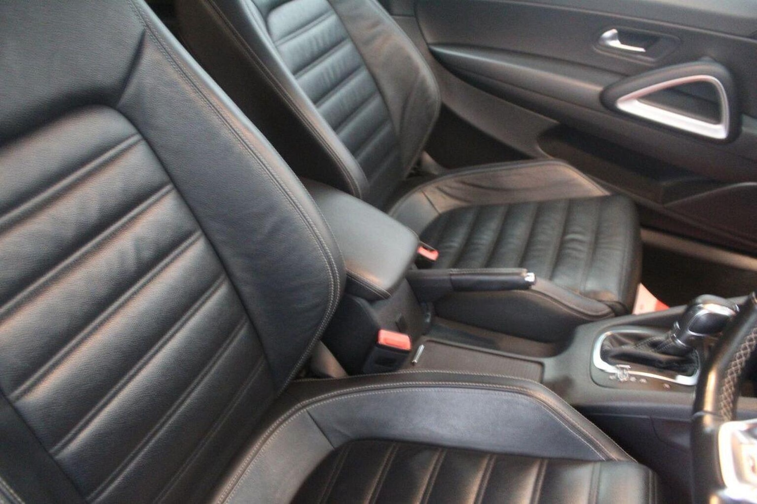 Used Volkswagen Scirocco 2015 for sale - 77124205: Photo 43