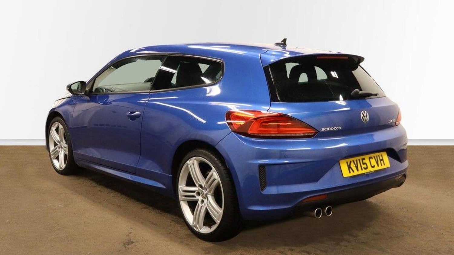 Used Volkswagen Scirocco 2015 for sale - 77124205: Photo 5