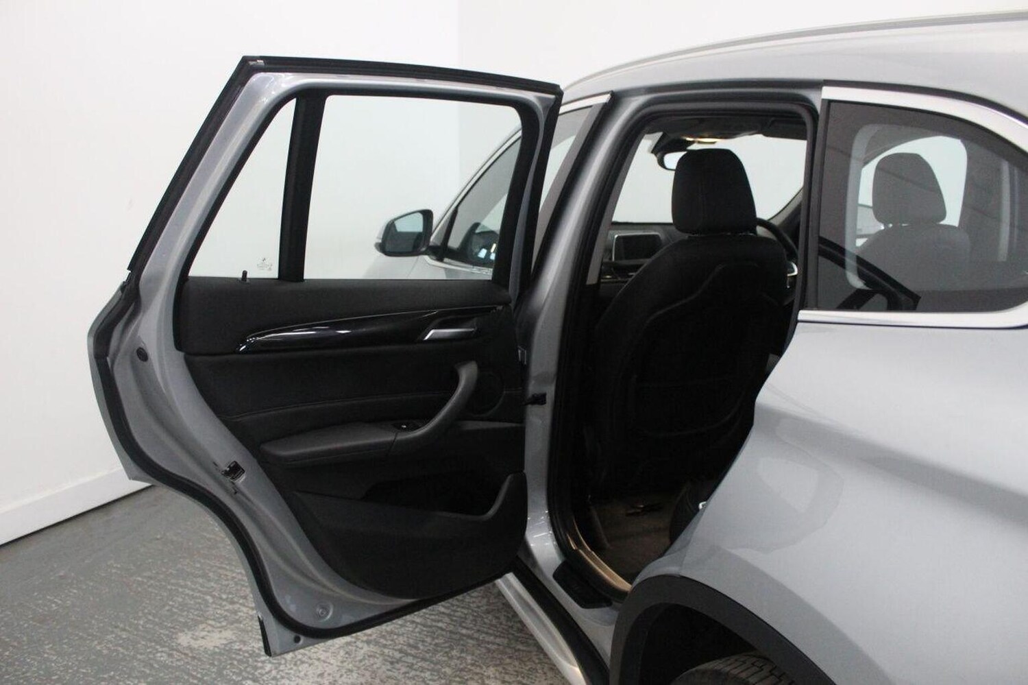 Used BMW X1 2017 for sale - 77464622: Photo 28