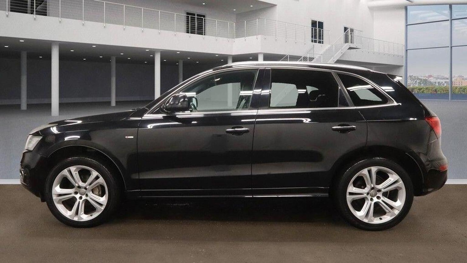 Used Audi Q5 2015 for sale - 77709063: Photo 11