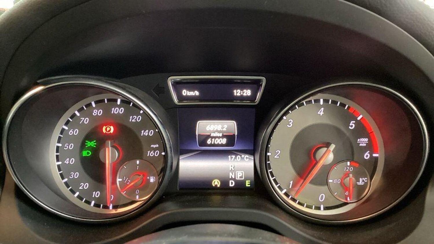 Used Mercedes-Benz GLA 2015 for sale - 76418336: Photo 14