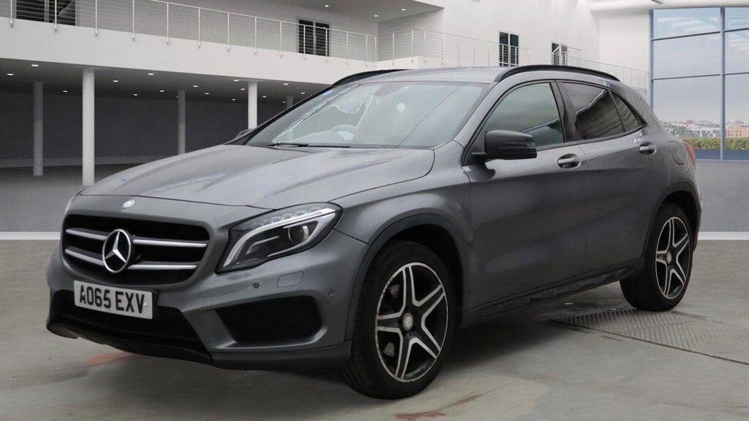 Used Mercedes-Benz GLA 2015 for sale - 76418336: Photo 2