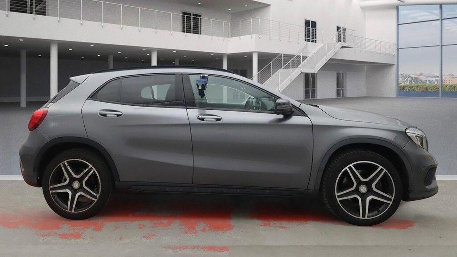 Used Mercedes-Benz GLA 2015 for sale - 76418336: Photo 8