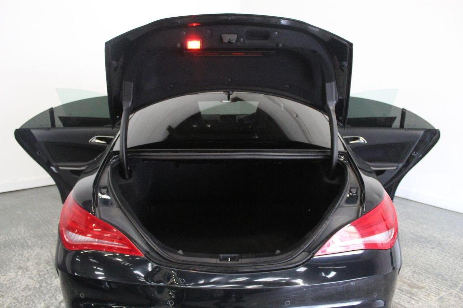 Used Mercedes-Benz CLA 2014 for sale - 77195459: Photo 24