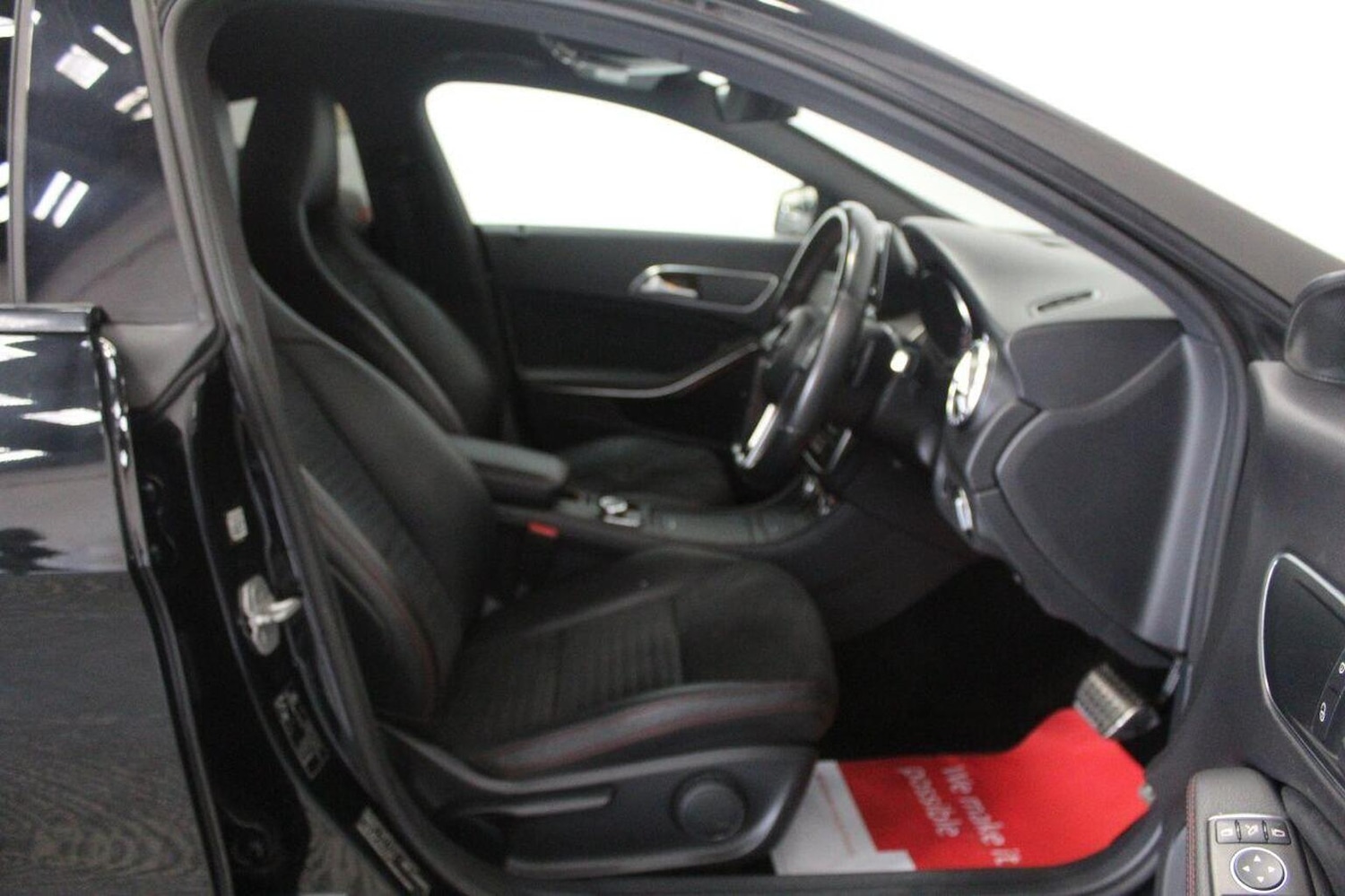 Used Mercedes-Benz CLA 2014 for sale - 77195459: Photo 30