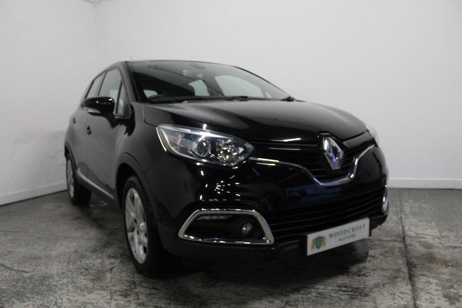 Used Renault Captur 2016 for sale - 76935303: Photo 1