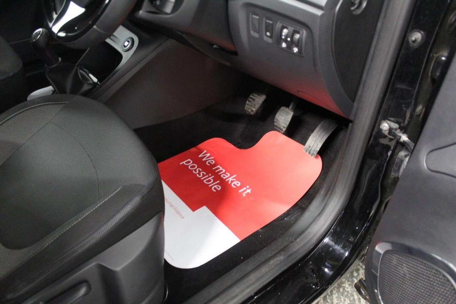 Used Renault Captur 2016 for sale - 76935303: Photo 46