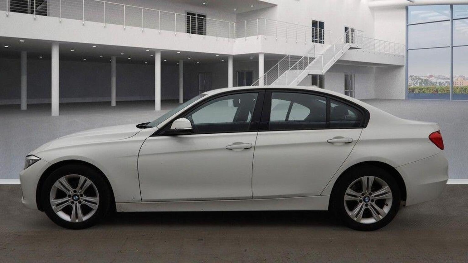 Used BMW 3 Series 2014 for sale - 77610061: Photo 11