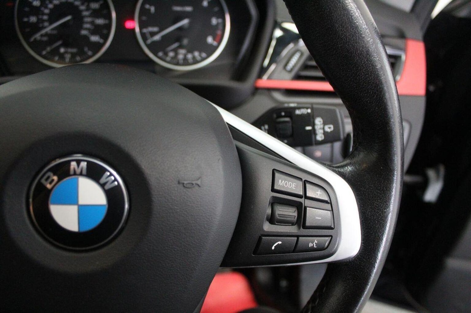 Used BMW X1 2015 for sale - 75968685: Photo 51