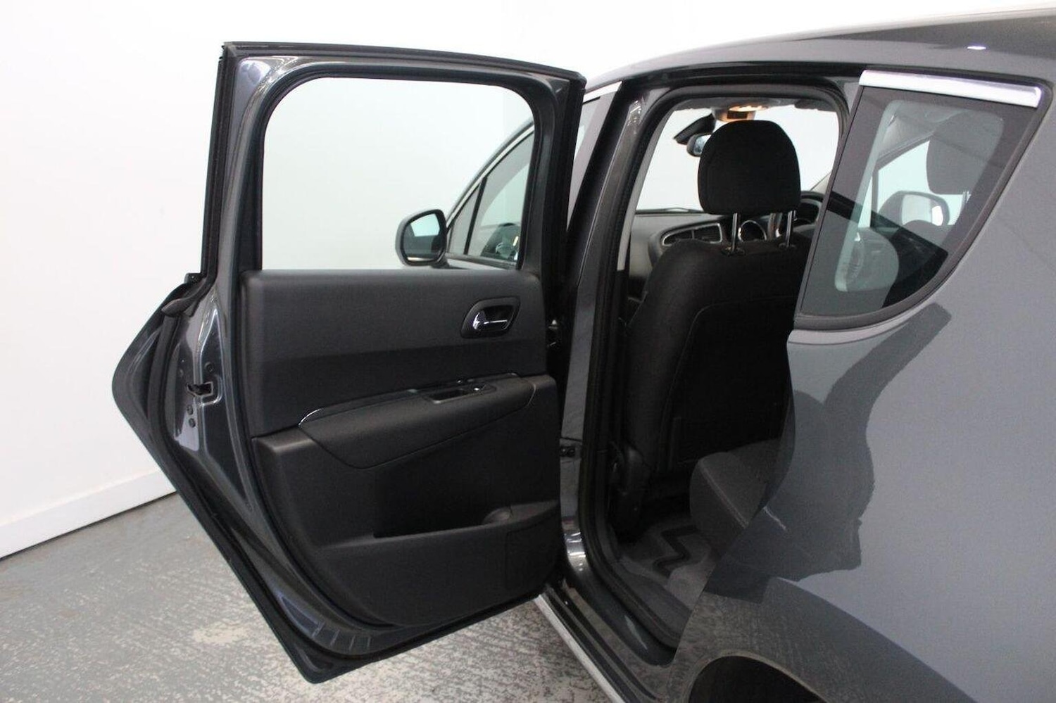 Vehicle 31