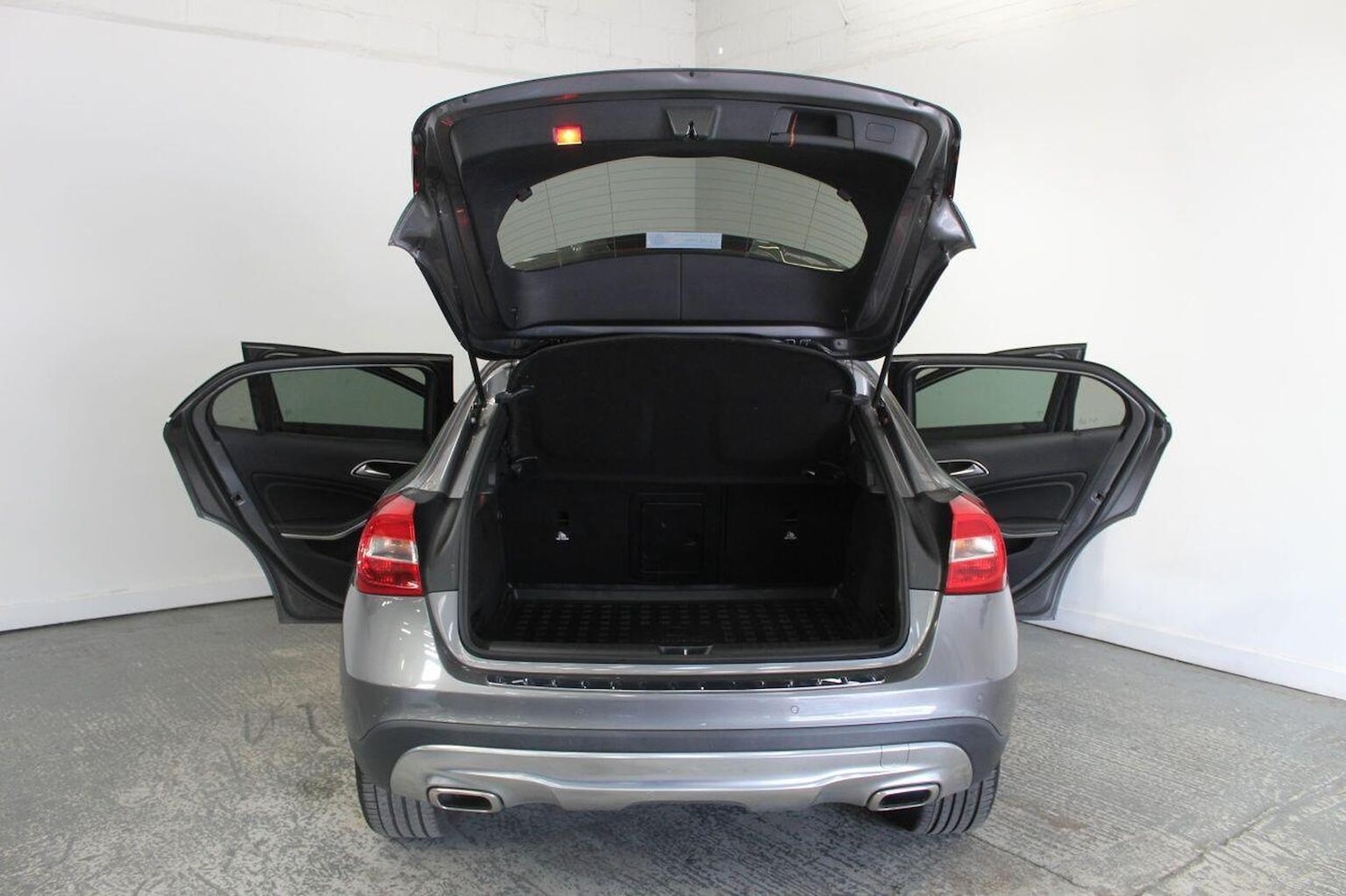 Used Mercedes-Benz GLA 2014 for sale - 75890809: Photo 24