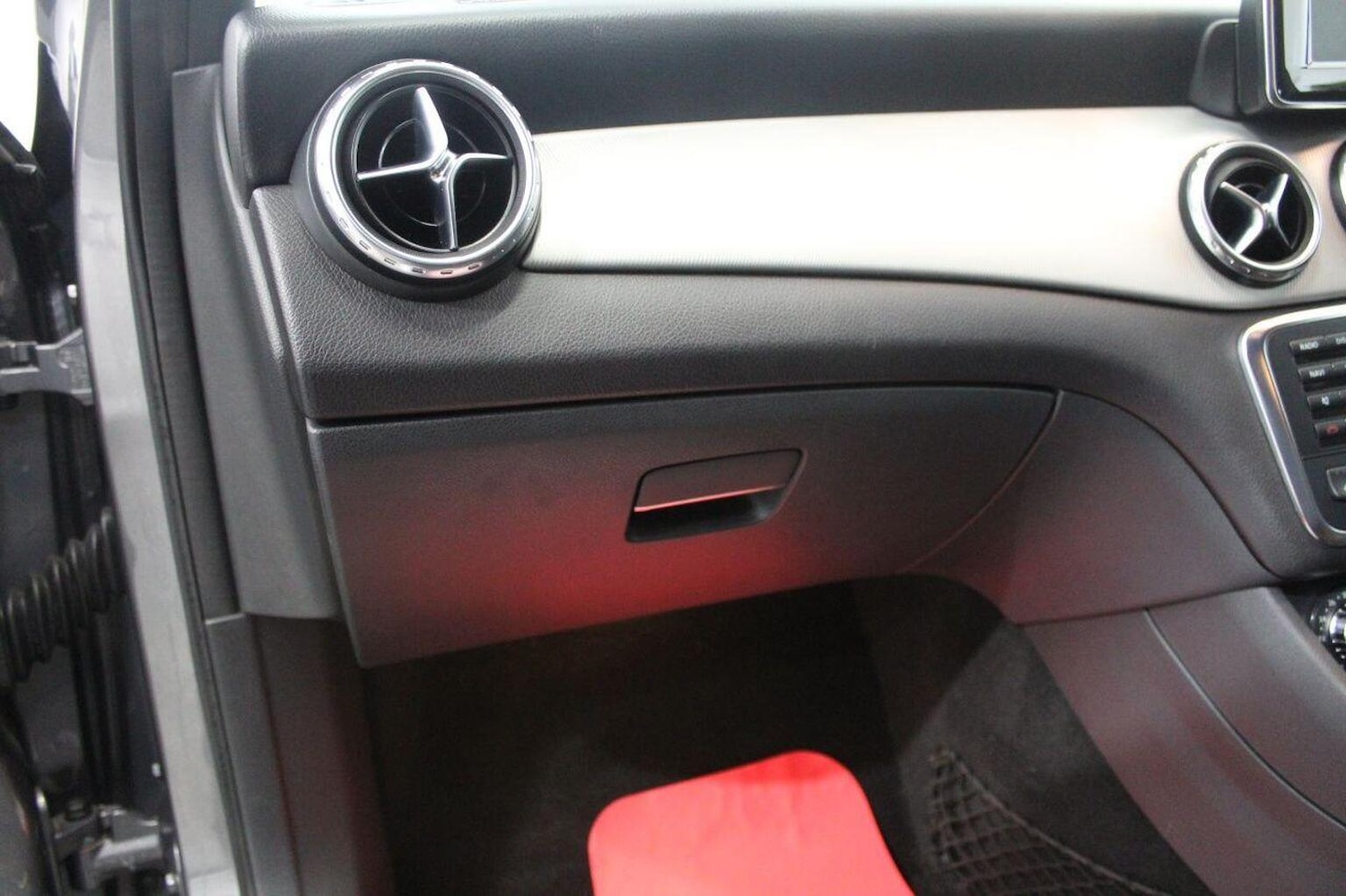 Used Mercedes-Benz GLA 2014 for sale - 75890809: Photo 33