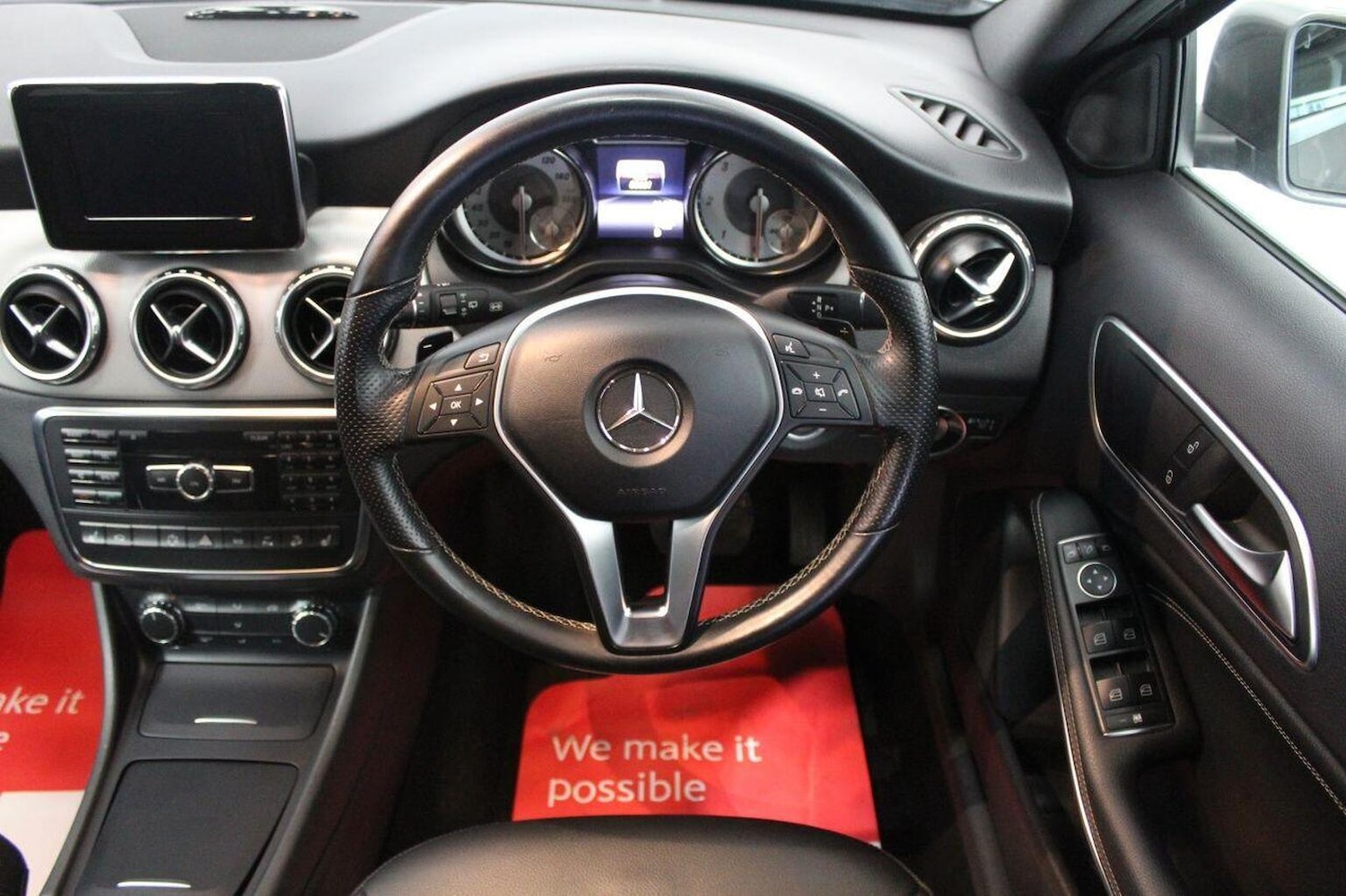 Used Mercedes-Benz GLA 2014 for sale - 75890809: Photo 45