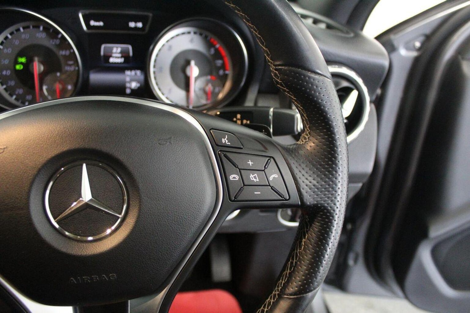 Used Mercedes-Benz GLA 2014 for sale - 75890809: Photo 47