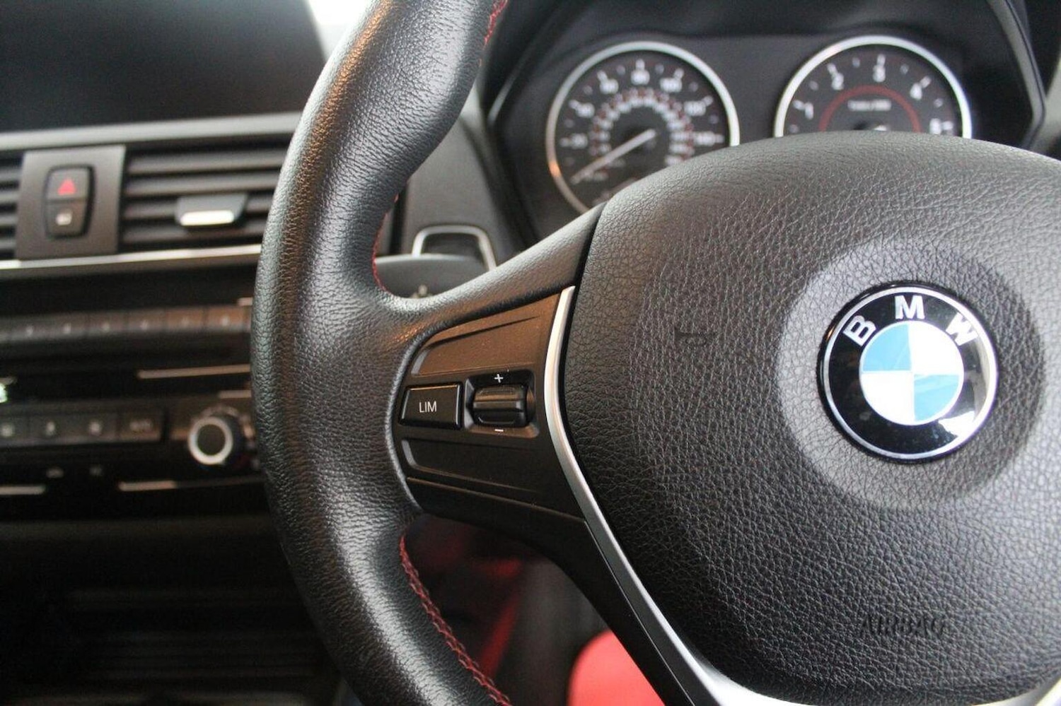 Used BMW 2 Series 2016 for sale - 77937824: Photo 44