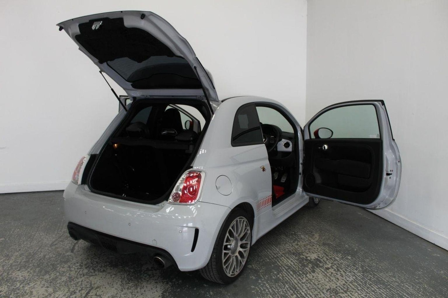 Vehicle 21