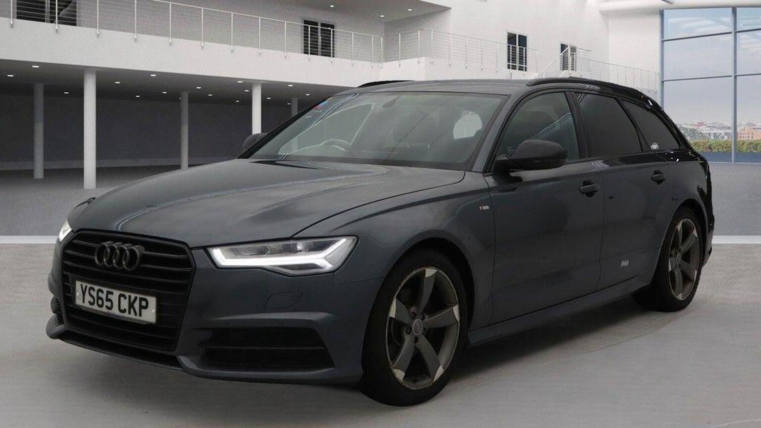 Used Audi A6 Avant 2015 for sale - 76904661: Photo 2