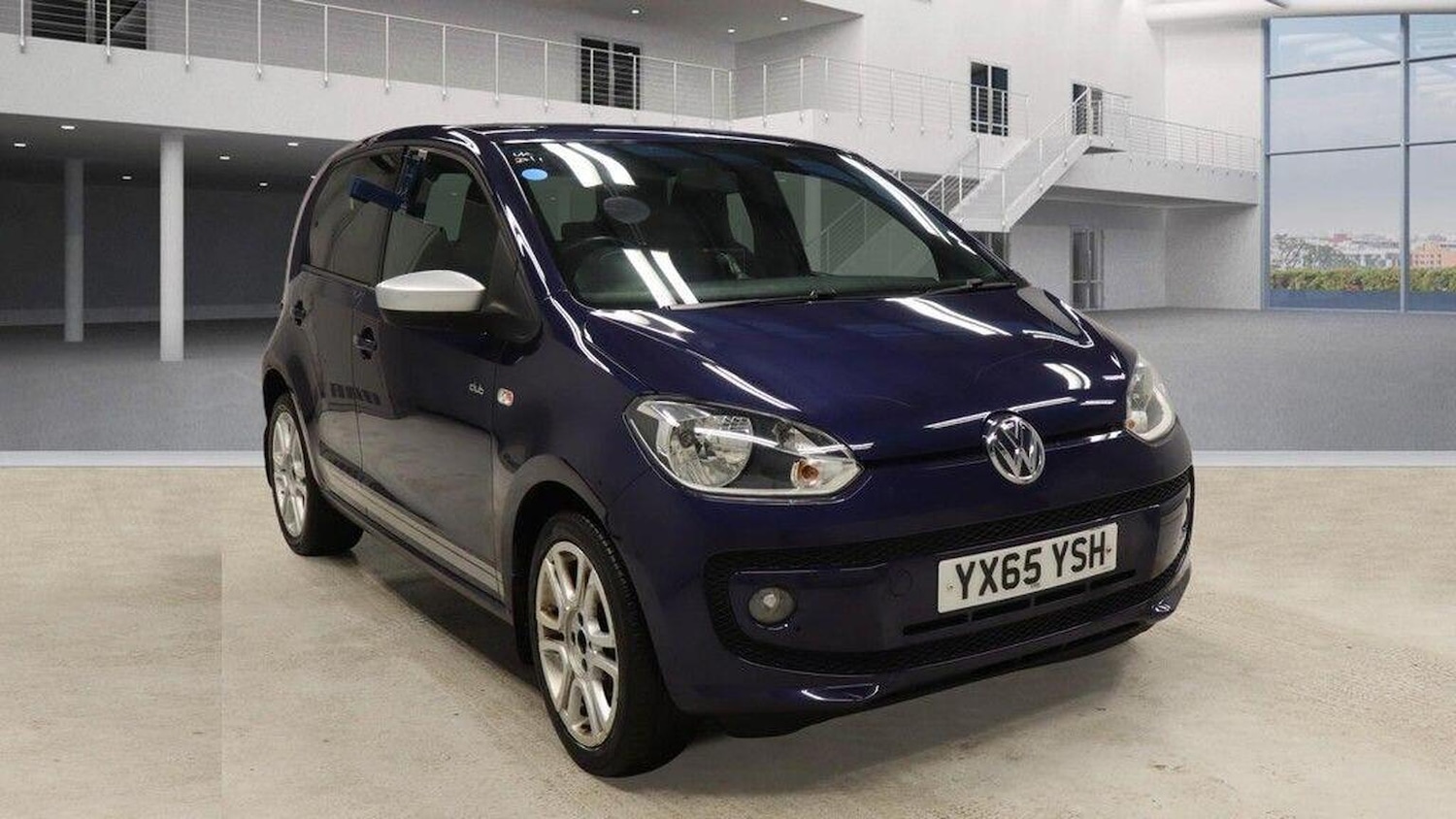 Used Volkswagen up! 2015 for sale - 77399995: Photo 1