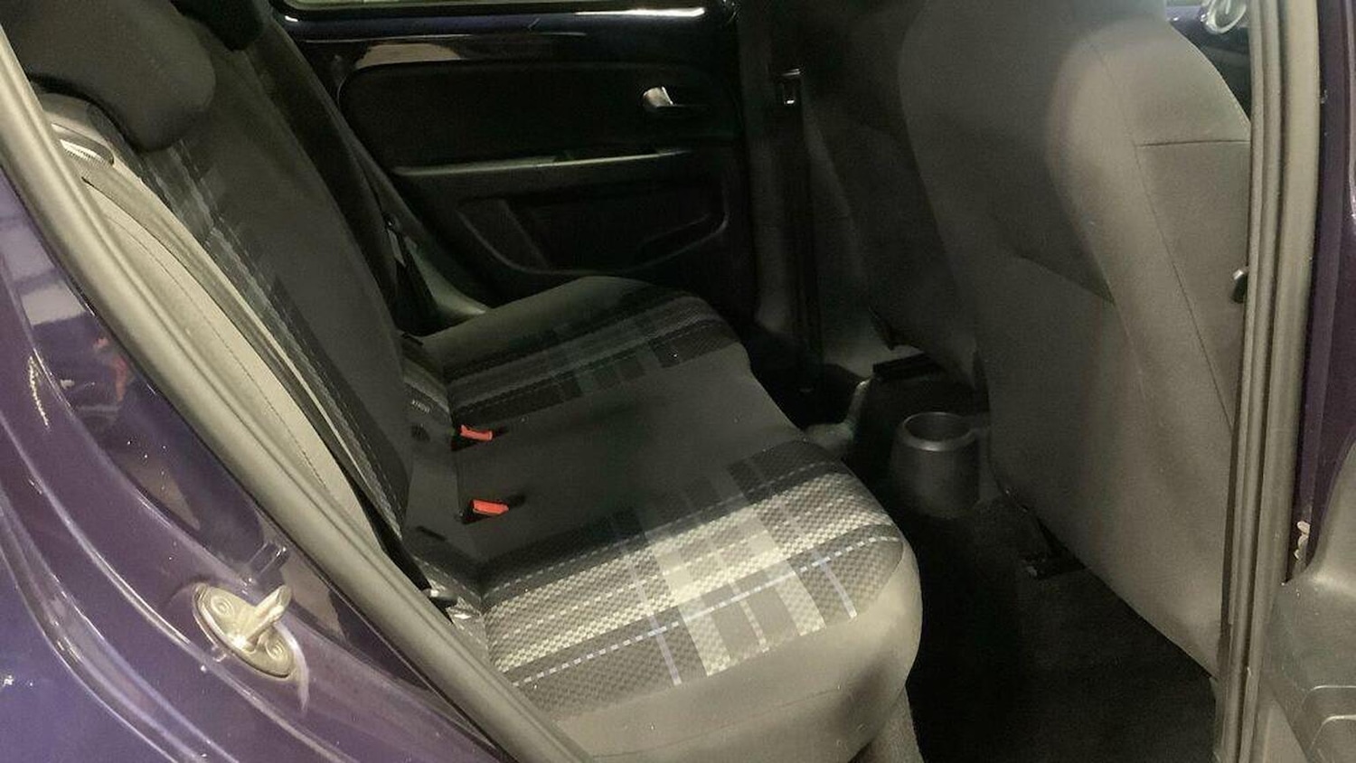 Used Volkswagen up! 2015 for sale - 77399995: Photo 14