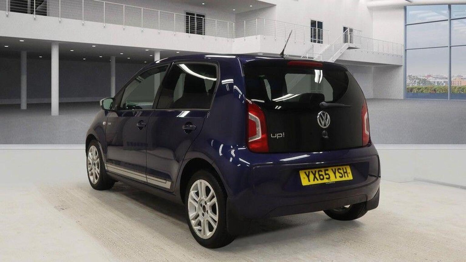 Used Volkswagen up! 2015 for sale - 77399995: Photo 5
