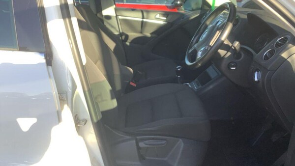 Used Volkswagen Tiguan 2012 for sale - 76098744: Photo 14