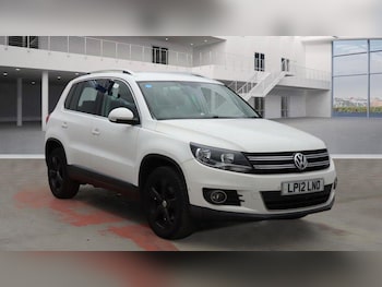 Volkswagen - Tiguan