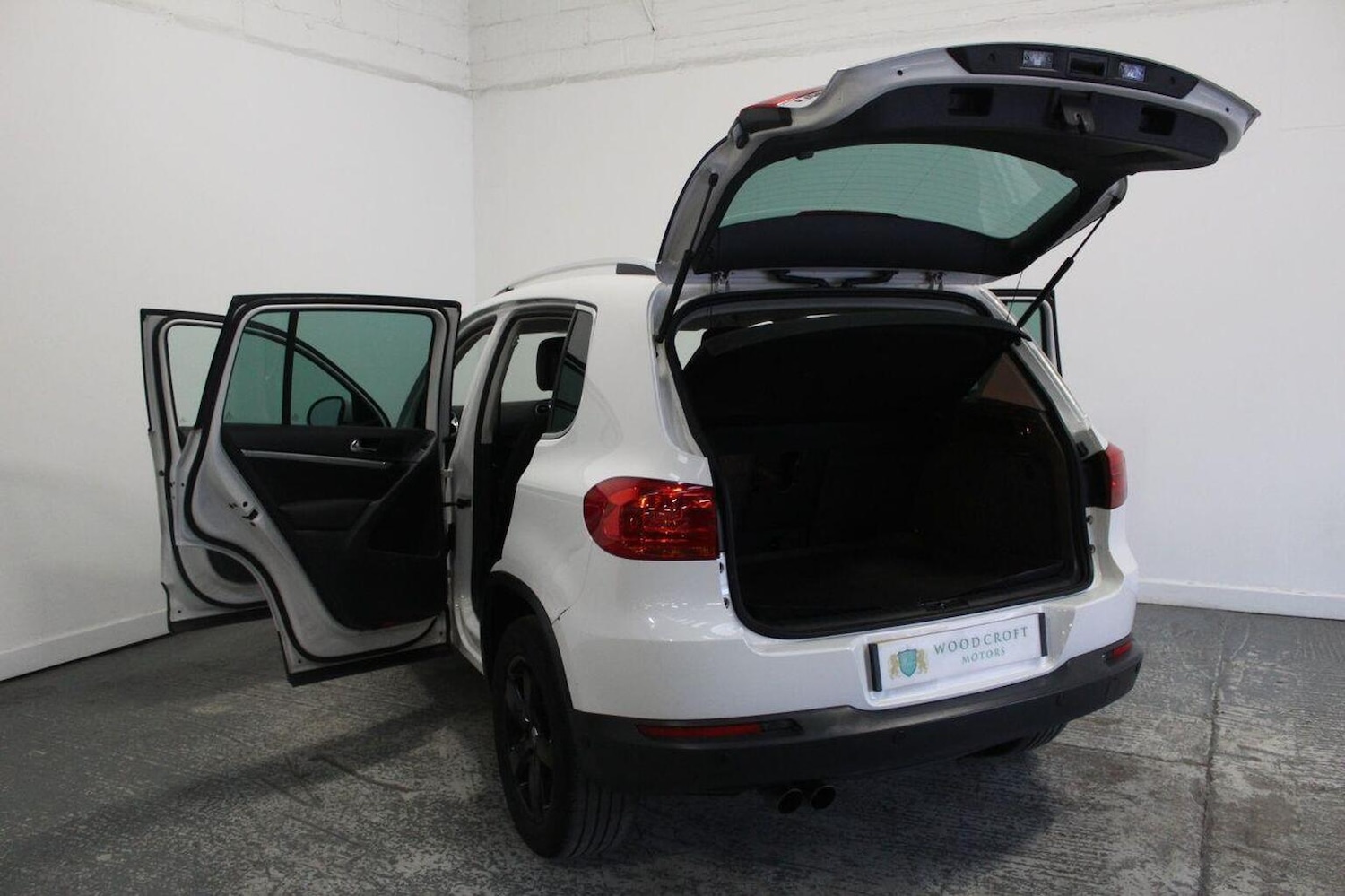 Used Volkswagen Tiguan 2012 for sale - 76098744: Photo 21