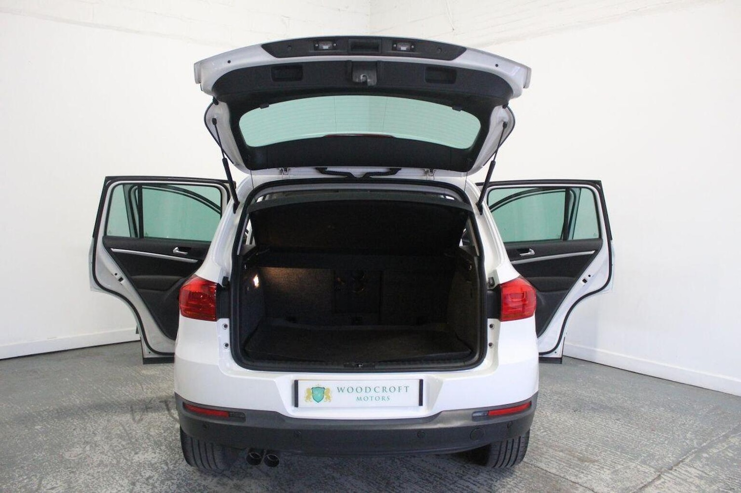 Used Volkswagen Tiguan 2012 for sale - 76098744: Photo 23