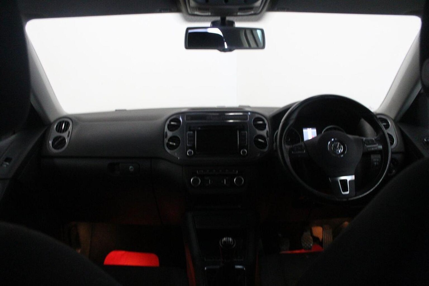 Used Volkswagen Tiguan 2012 for sale - 76098744: Photo 29