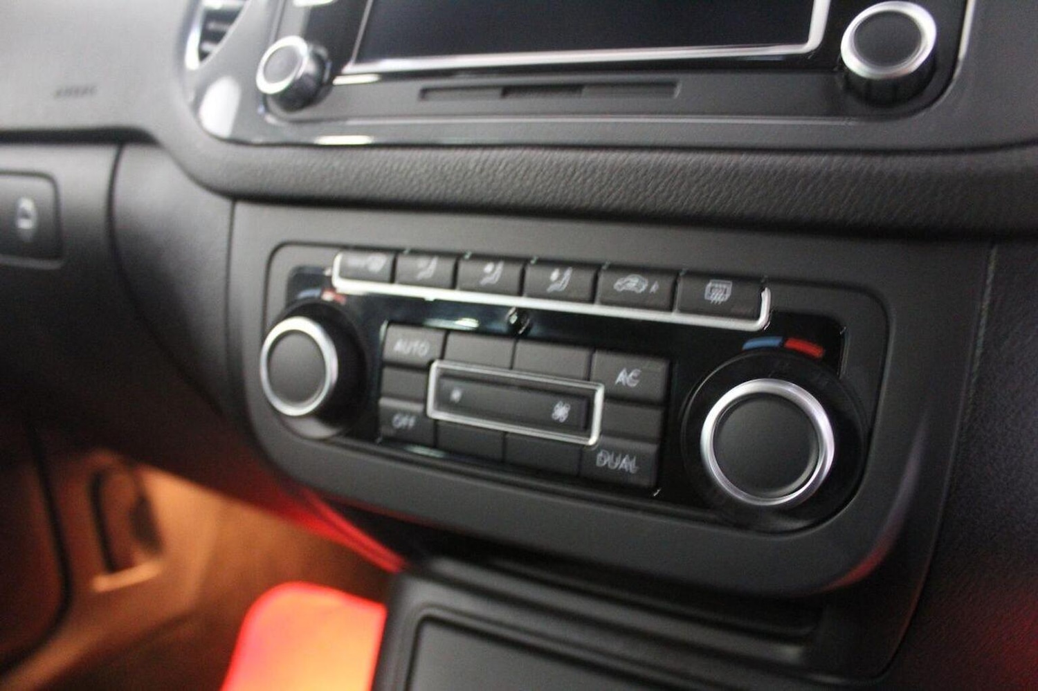 Used Volkswagen Tiguan 2012 for sale - 76098744: Photo 39