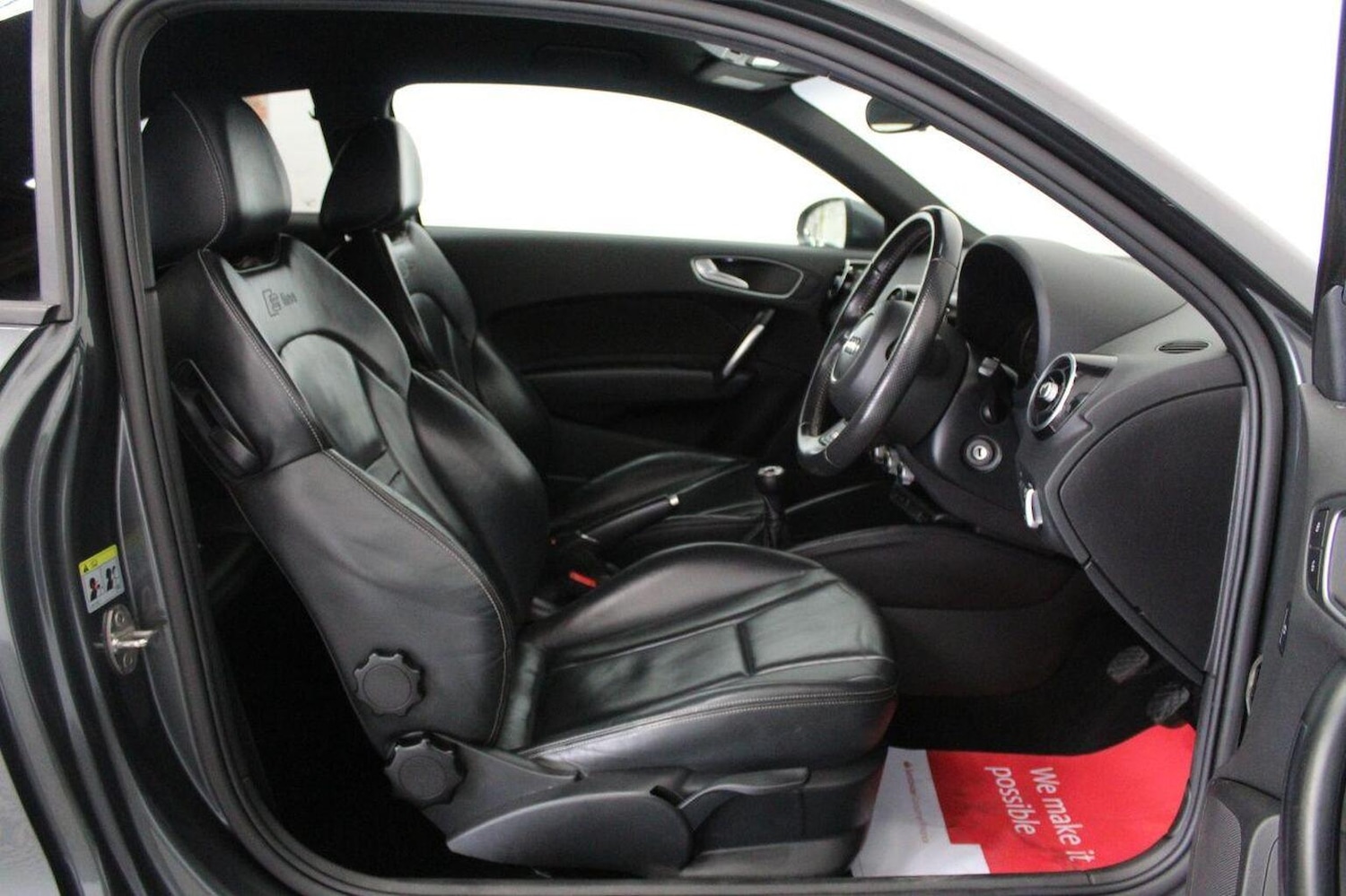 Used Audi A1 2014 for sale - 78038989: Photo 24