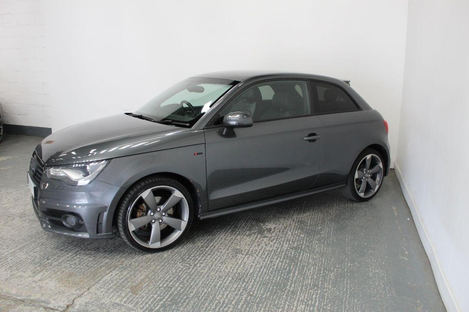 Used Audi A1 2014 for sale - 78038989: Photo 5