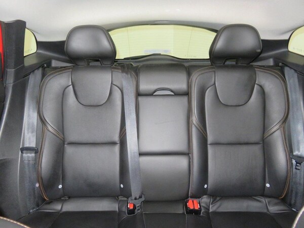 Used Volvo V40 Cross Country 2016 for sale - 68078873: Photo 48