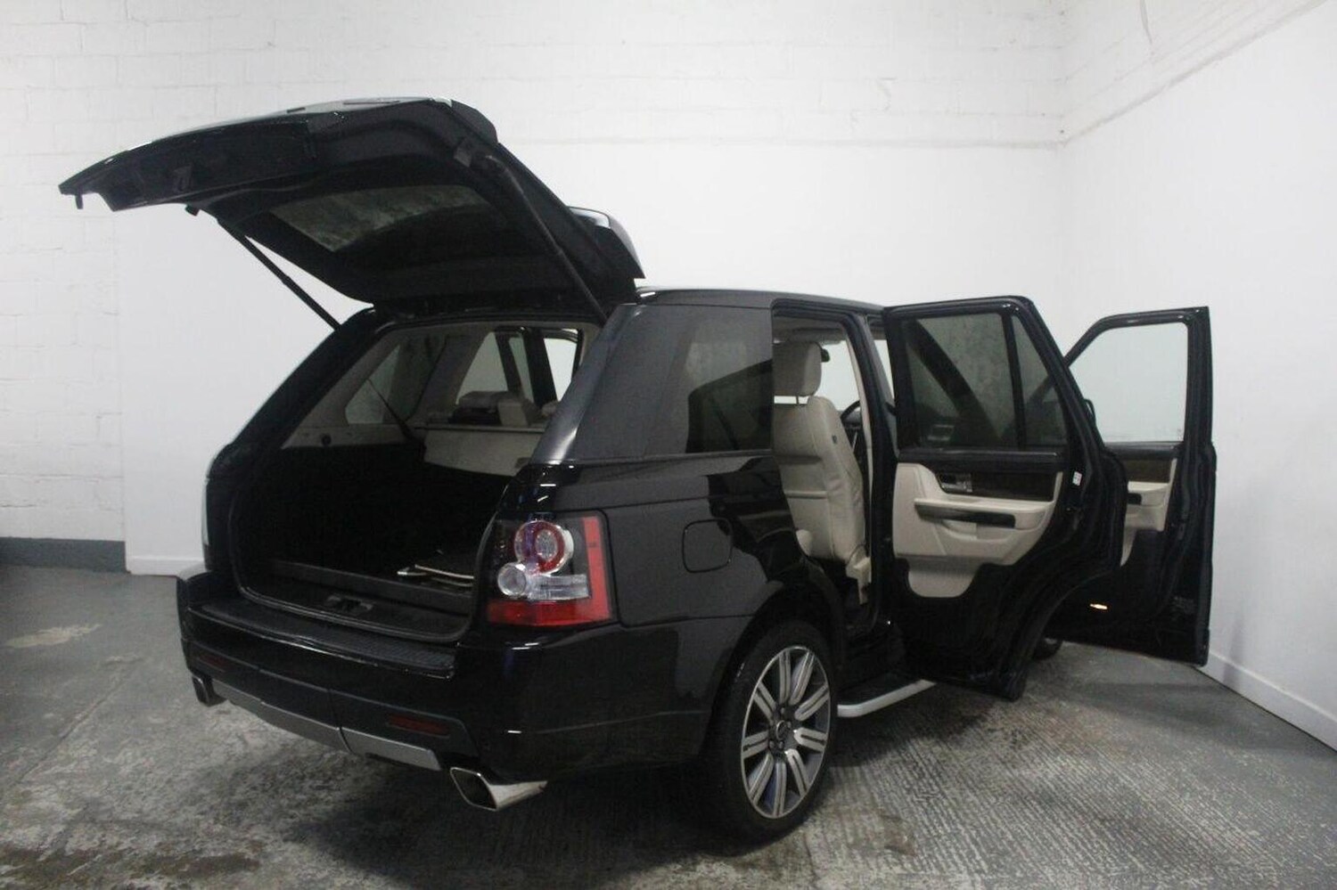 Used Land Rover Range Rover Sport 2012 for sale - 77590117: Photo 21