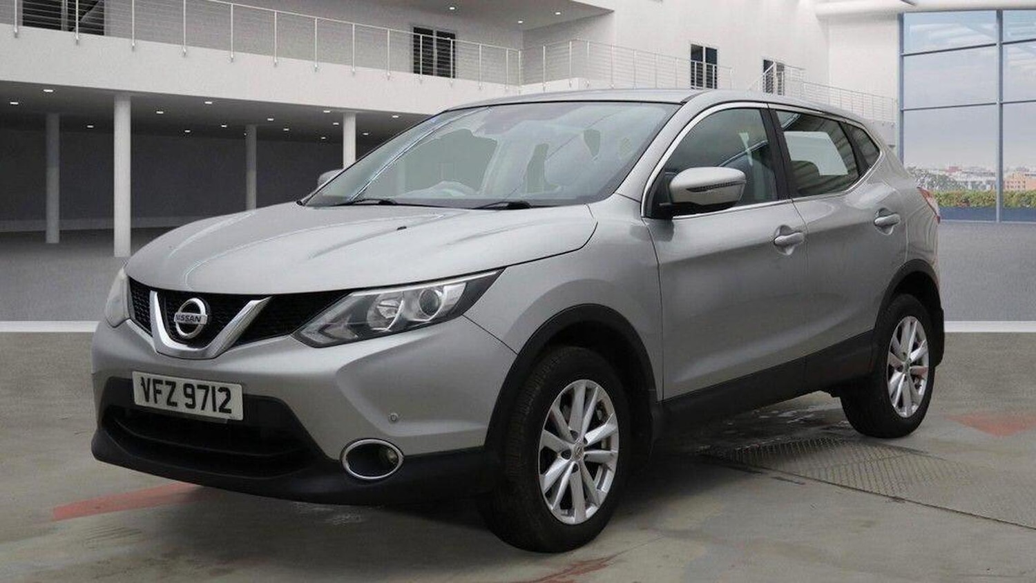 Used Nissan Qashqai 2015 for sale - 77938141: Photo 3