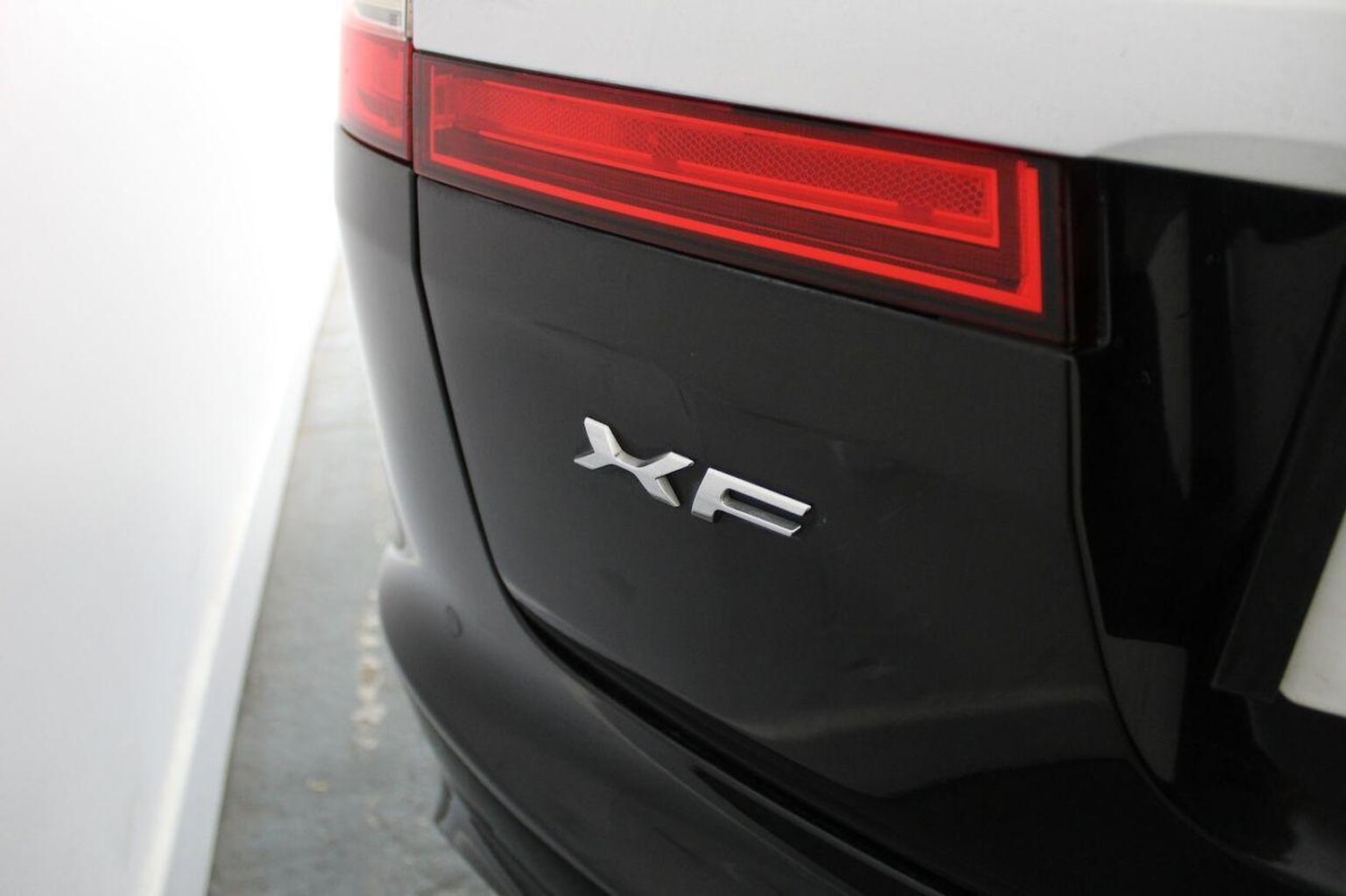 Used Jaguar XF 2013 for sale - 76186596: Photo 19