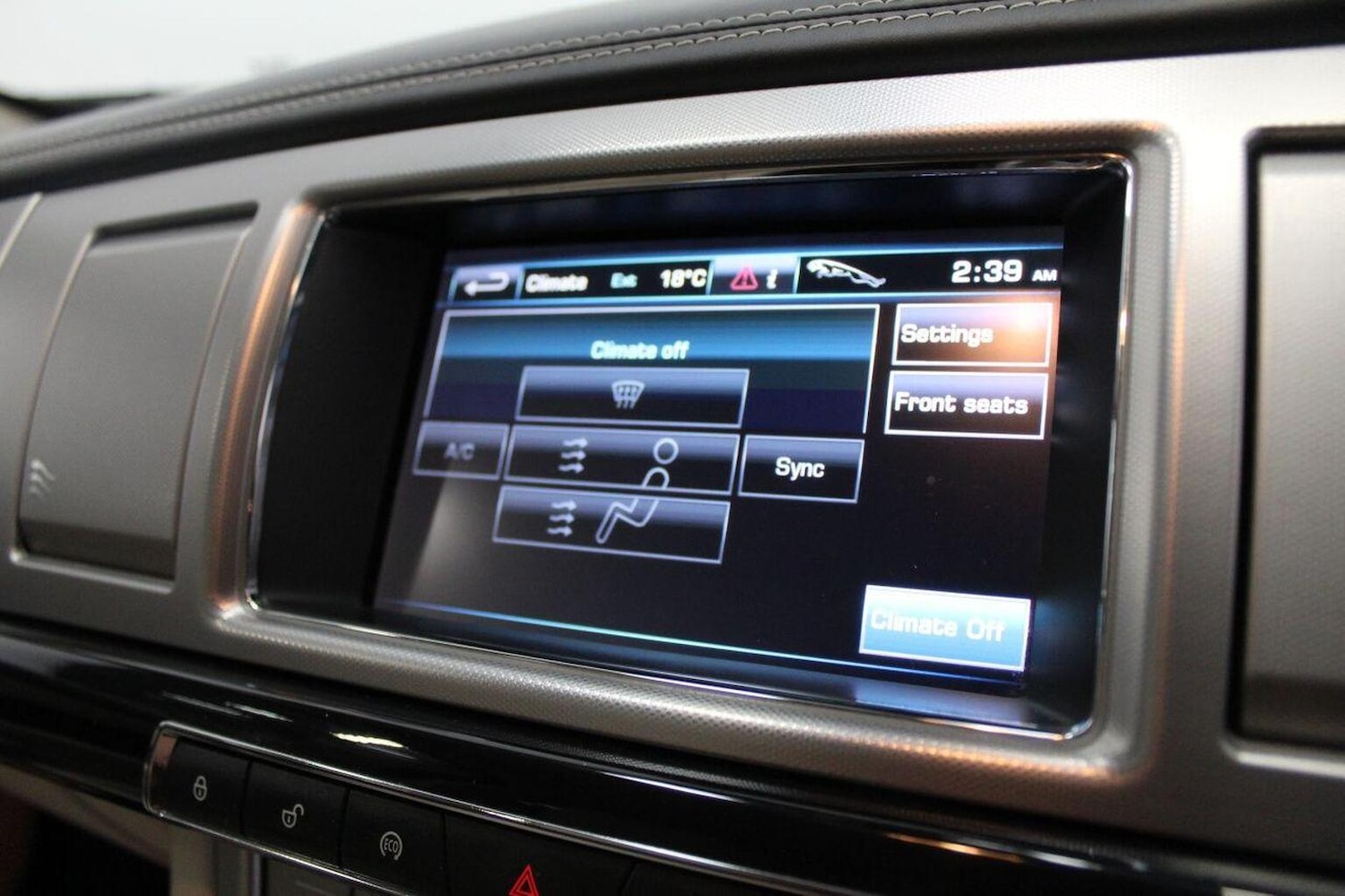 Used Jaguar XF 2013 for sale - 76186596: Photo 40