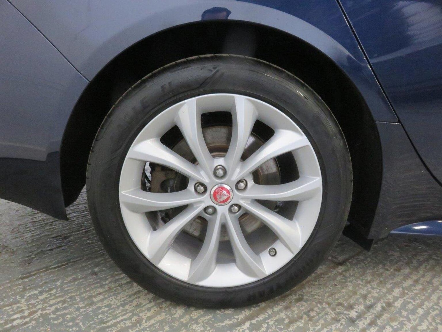 Used Jaguar XF 2017 for sale - 76082757: Photo 58
