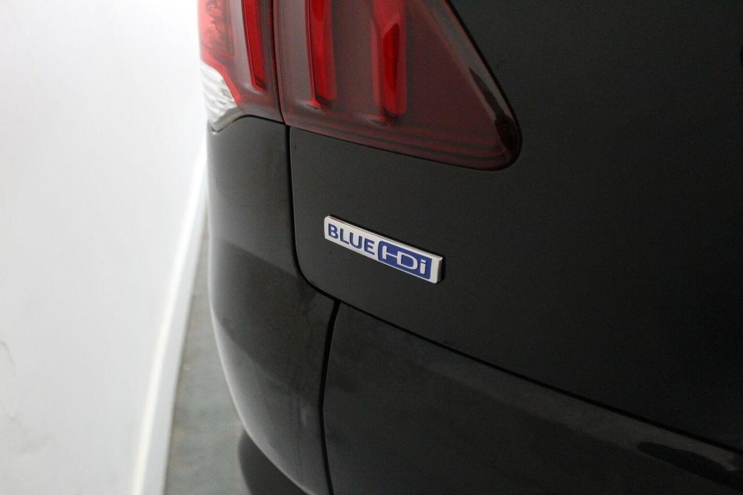 Used Peugeot 3008 2015 for sale - 77937786: Photo 19