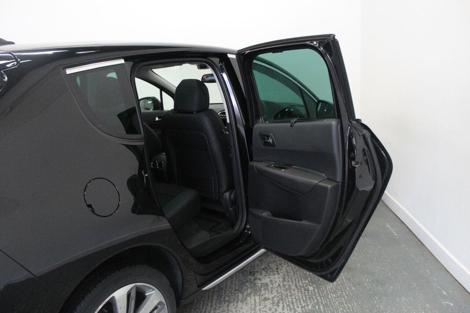 Used Peugeot 3008 2015 for sale - 77937786: Photo 28