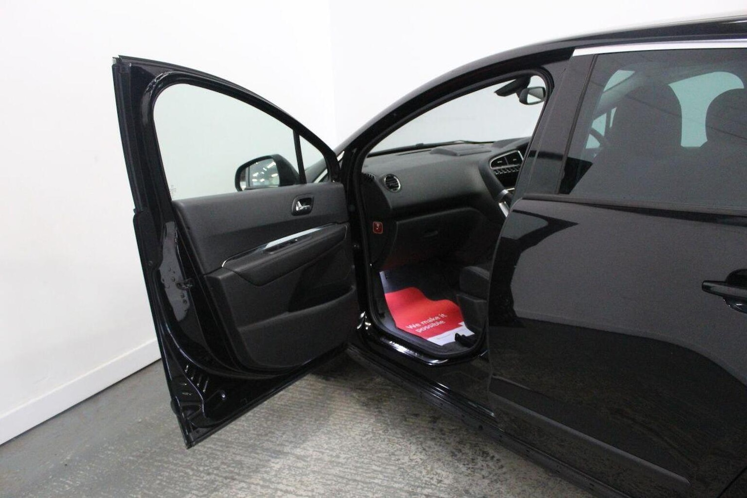 Used Peugeot 3008 2015 for sale - 77937786: Photo 30