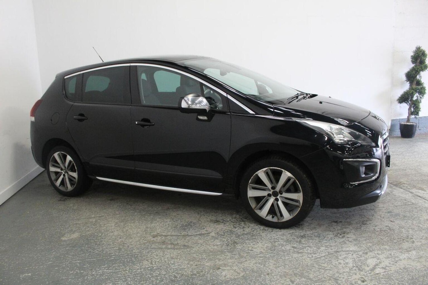 Used Peugeot 3008 2015 for sale - 77937786: Photo 4