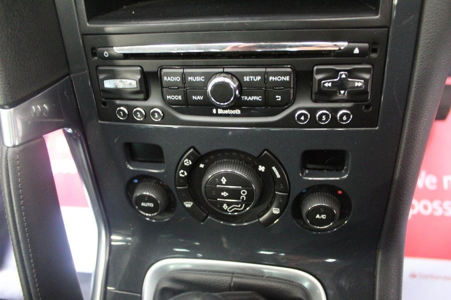 Used Peugeot 3008 2015 for sale - 77937786: Photo 43