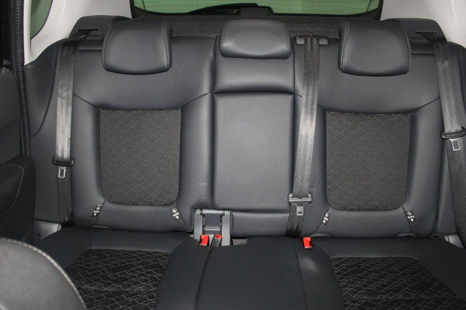 Used Peugeot 3008 2015 for sale - 77937786: Photo 54