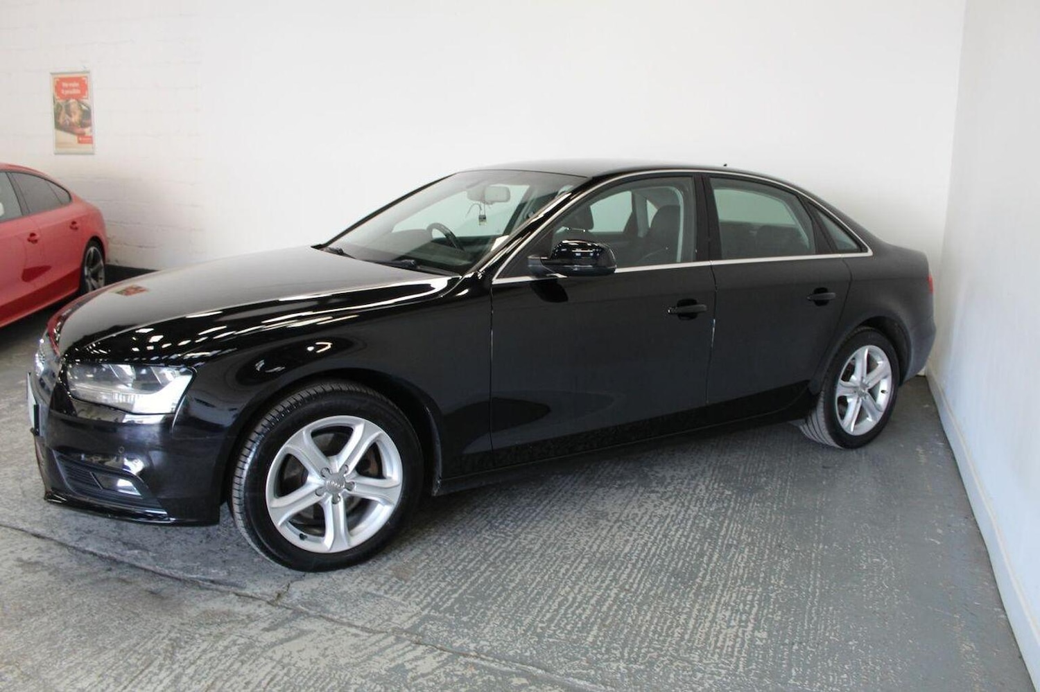 Used Audi A4 2013 for sale - 76793857: Photo 5